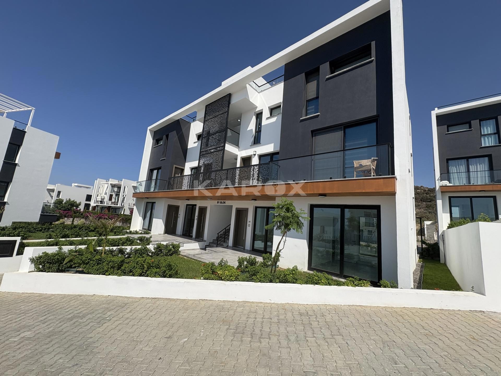 Lanai Homes — жилой комплекс в тропическом прибрежном стиле в Эсентепе, Кирения, Северный Кипр
